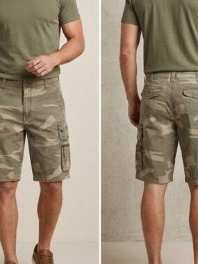 Iron Co. Men's Camo  Multi-Pocket Cargo Shorts - Olive Green Sz 34(length 22in)